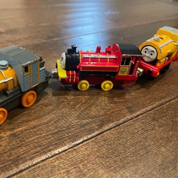 Thomas and Friends Railway Toy - Picture 3 of 7